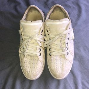 Wht Alexander McQueen x Puma Sneakers